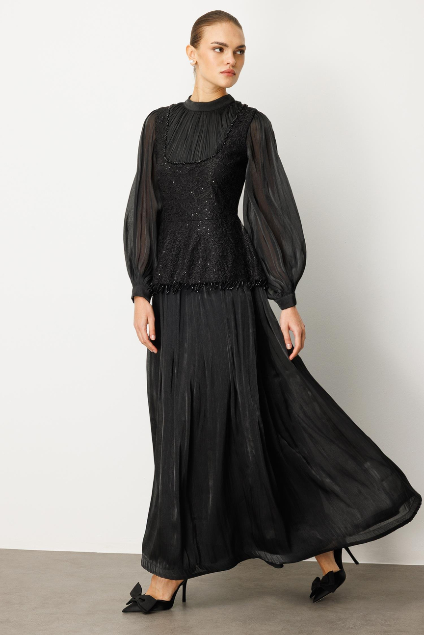 Drape İşlemeli Elbise SİYAH