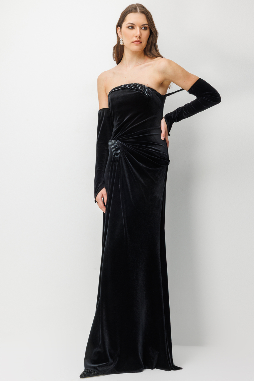 Kadife Taş İşlemeli Yırtmaçlı Gece Elbisesi SİYAH