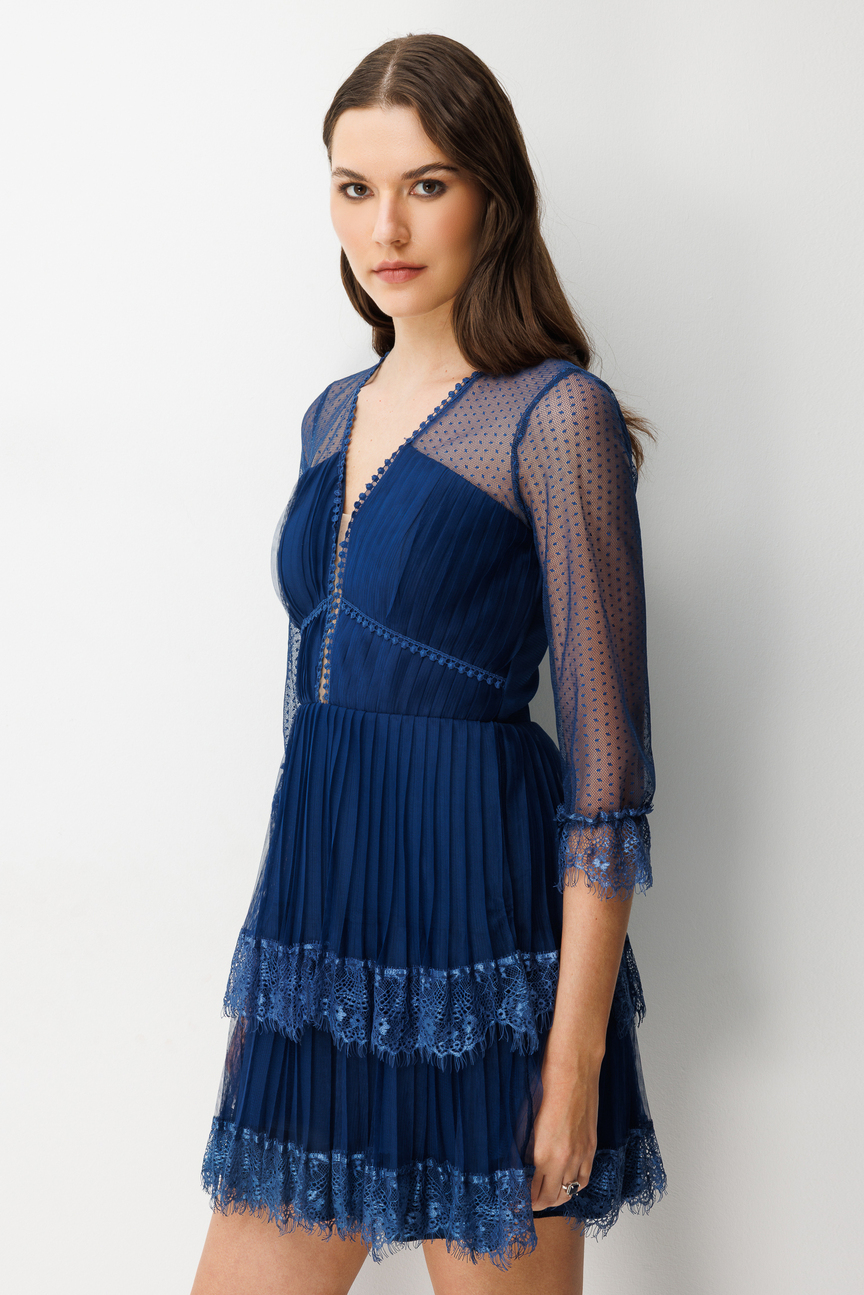 Kolları File Detaylı Mini Dantel Elbise LACİVERT