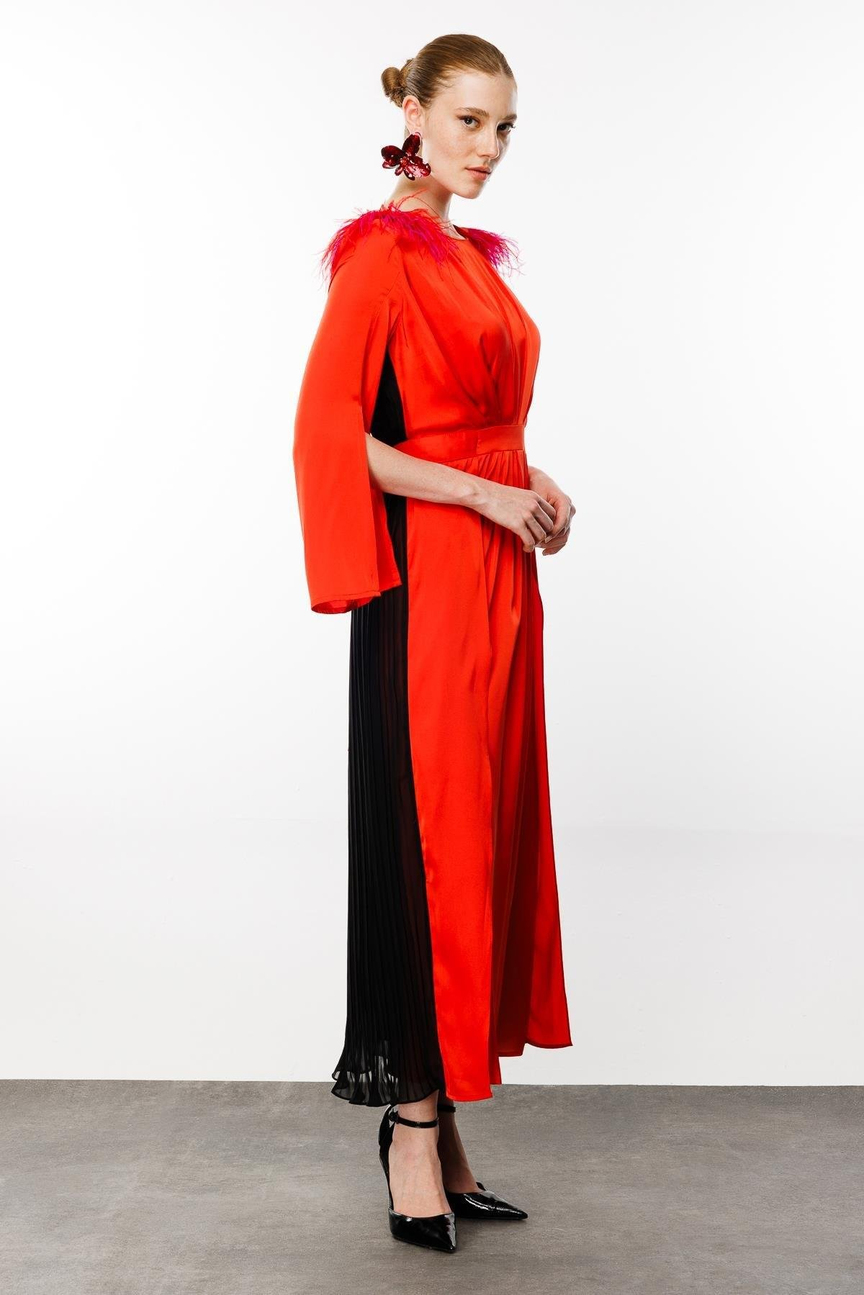 Feather Shoulders Pleated Back Dress ORANGE