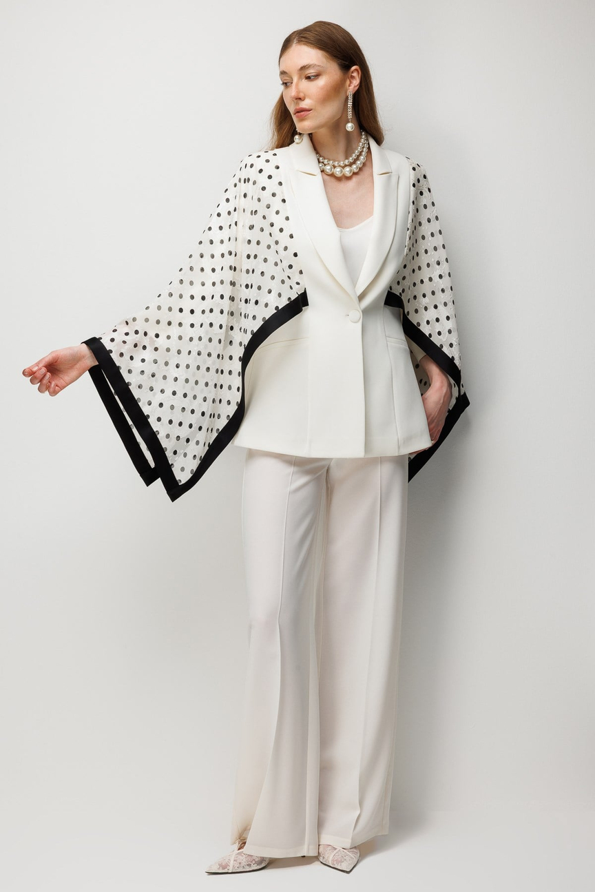 Puantiyeli Pelerinli Blazer Takım EKRU