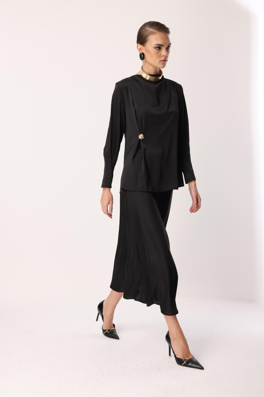 Saten Verev Etek SİYAH