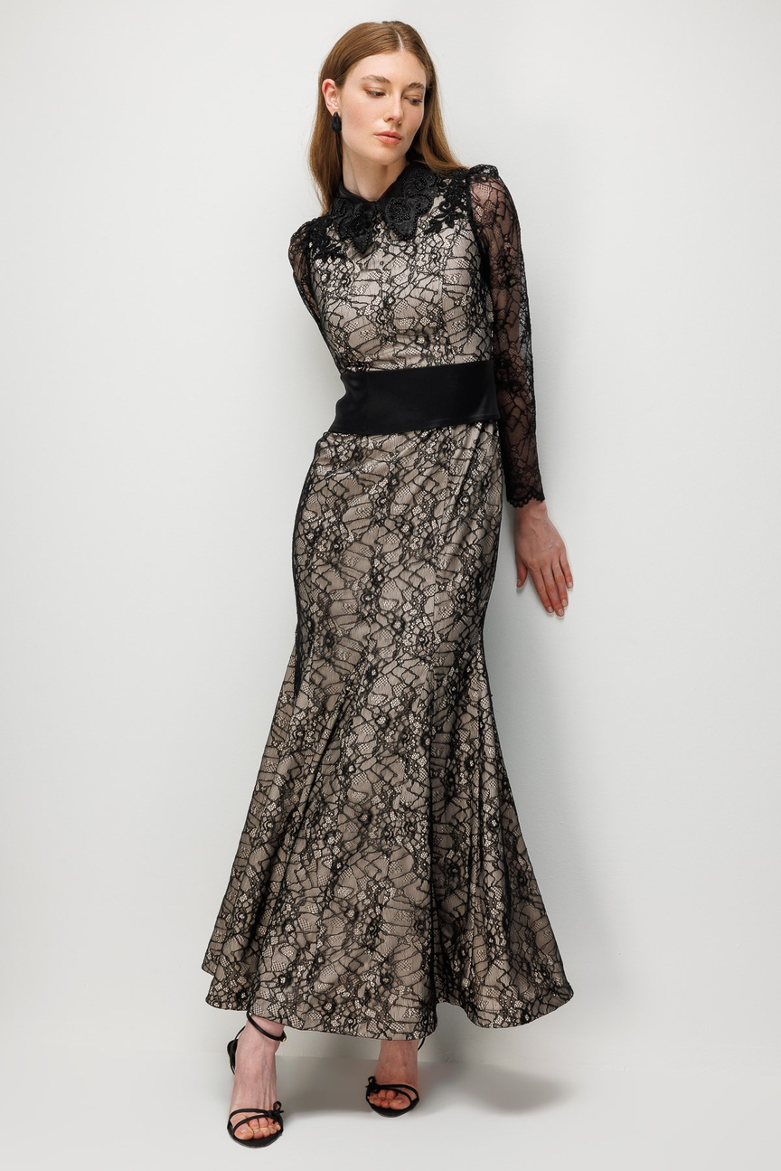 Sheer Waist Lace Maxi Dress BLACK