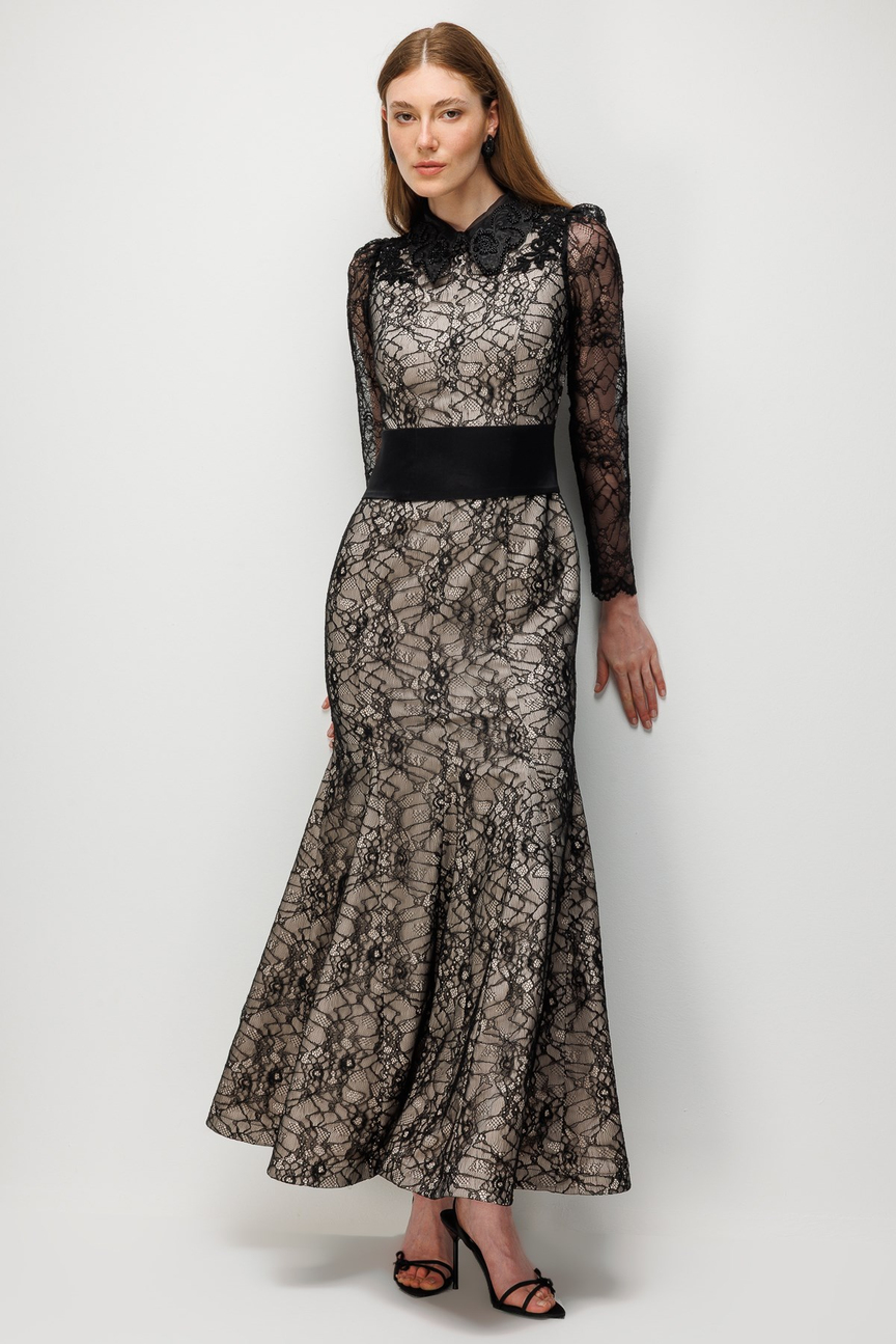 Sheer Waist Lace Maxi Dress BLACK