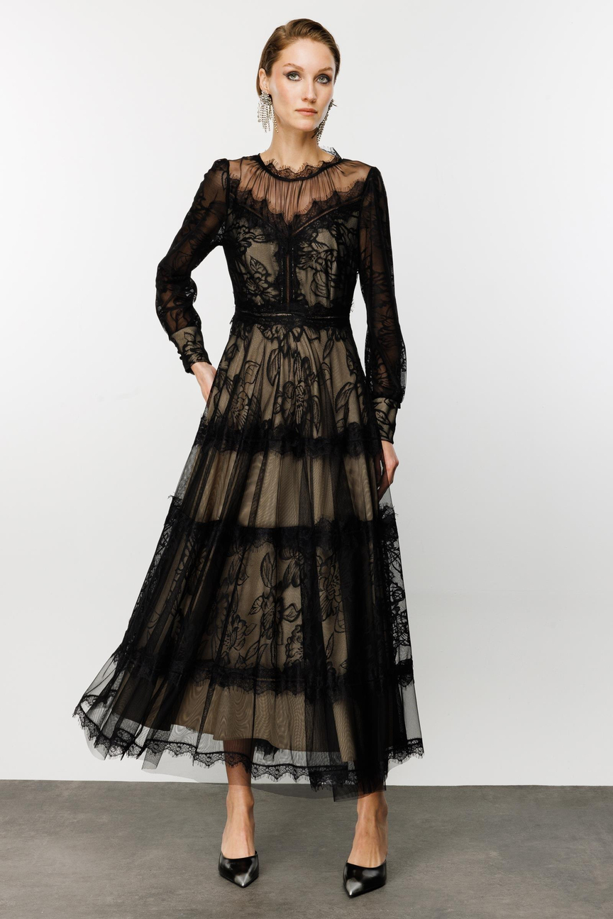 Dantel Detay Bej Astarlı Maxi Boy Elbise SİYAH