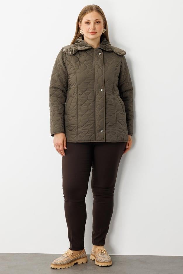 Chain Pattern Quilted Coat KHAKI