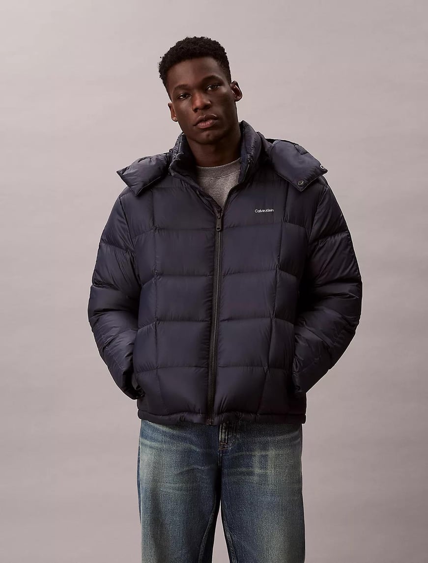 Calvin Klein Calvin Klein Erkek Ördek Tüyü Dolgulu Yalıtımlı Çıkarılabilir Kapüşonlu Uzun Kollu Lacivert Mont LV04RD508G-CEF