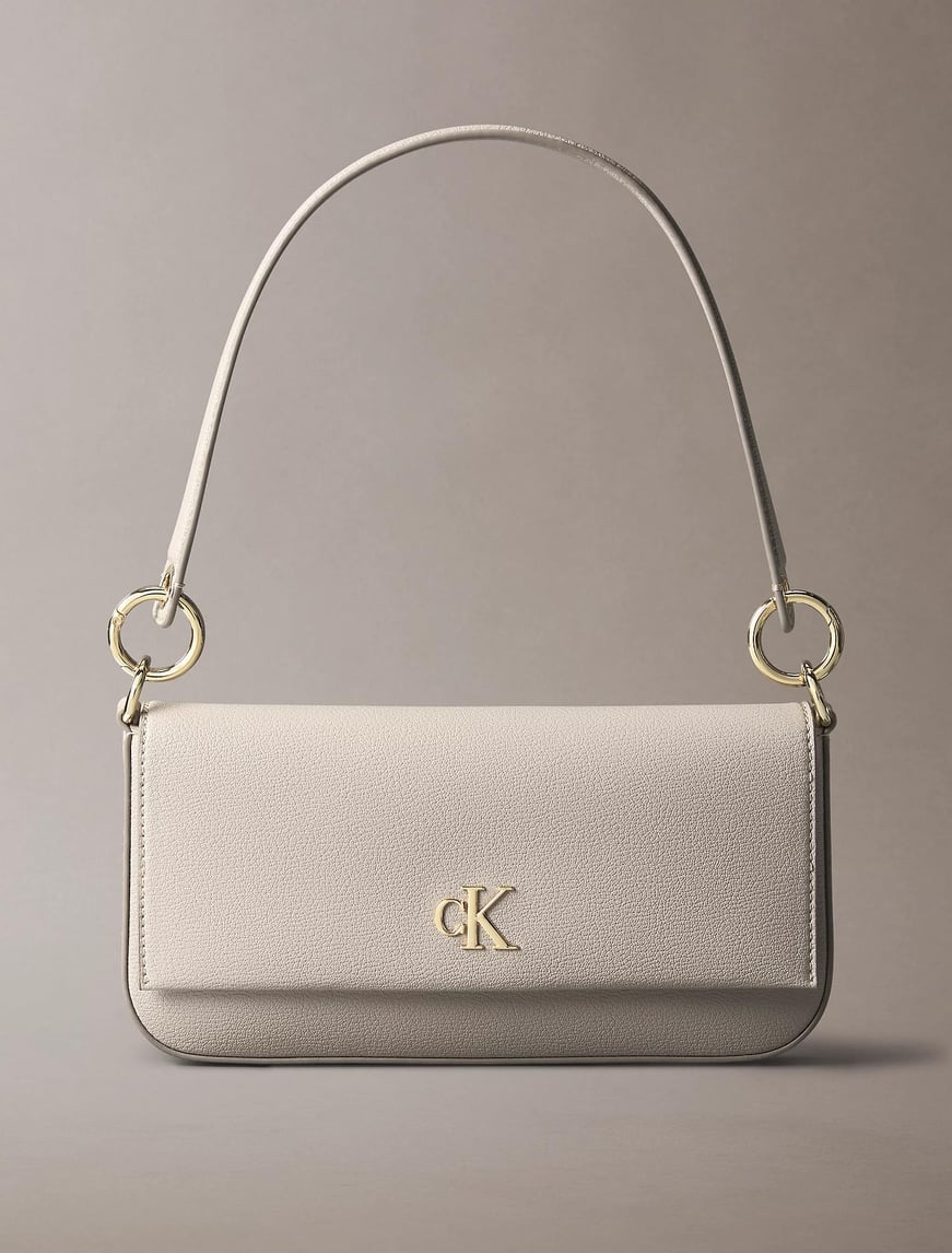 Calvin Klein Calvin Klein Kadın Manyetik Kapamalı Çıkarılabilir Omuz Askılı Metalik CK Logolu Bej Omuz Çantası LV04K3161G-RMU