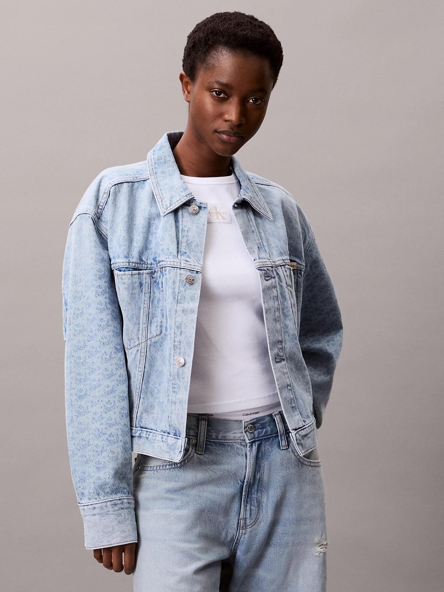 Calvin Klein Calvin Klein Kadın Oversize CK Monogram Logolu Cep Detaylı Uzun Kollu Denim Mavi Ceket LV047C782G-X0S