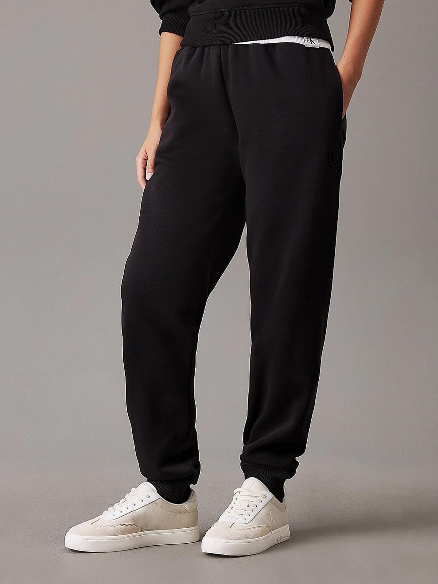 Calvin Klein Calvin Kleın Kadın Pamuklu Lastikli Paça Regular Fit Siyah Eşofman Altı J20J224841-BEH