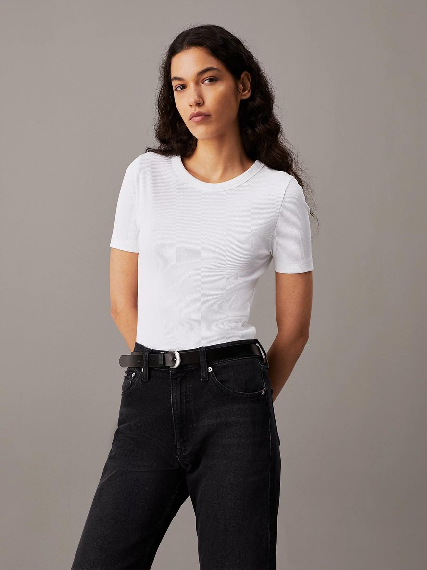 Calvin Klein Calvin Kleın Kadın Yuvarlak Yaka Slim Fit Marka Logolu Kısa Kollu Beyaz T-Shirt J20J224458-YAF