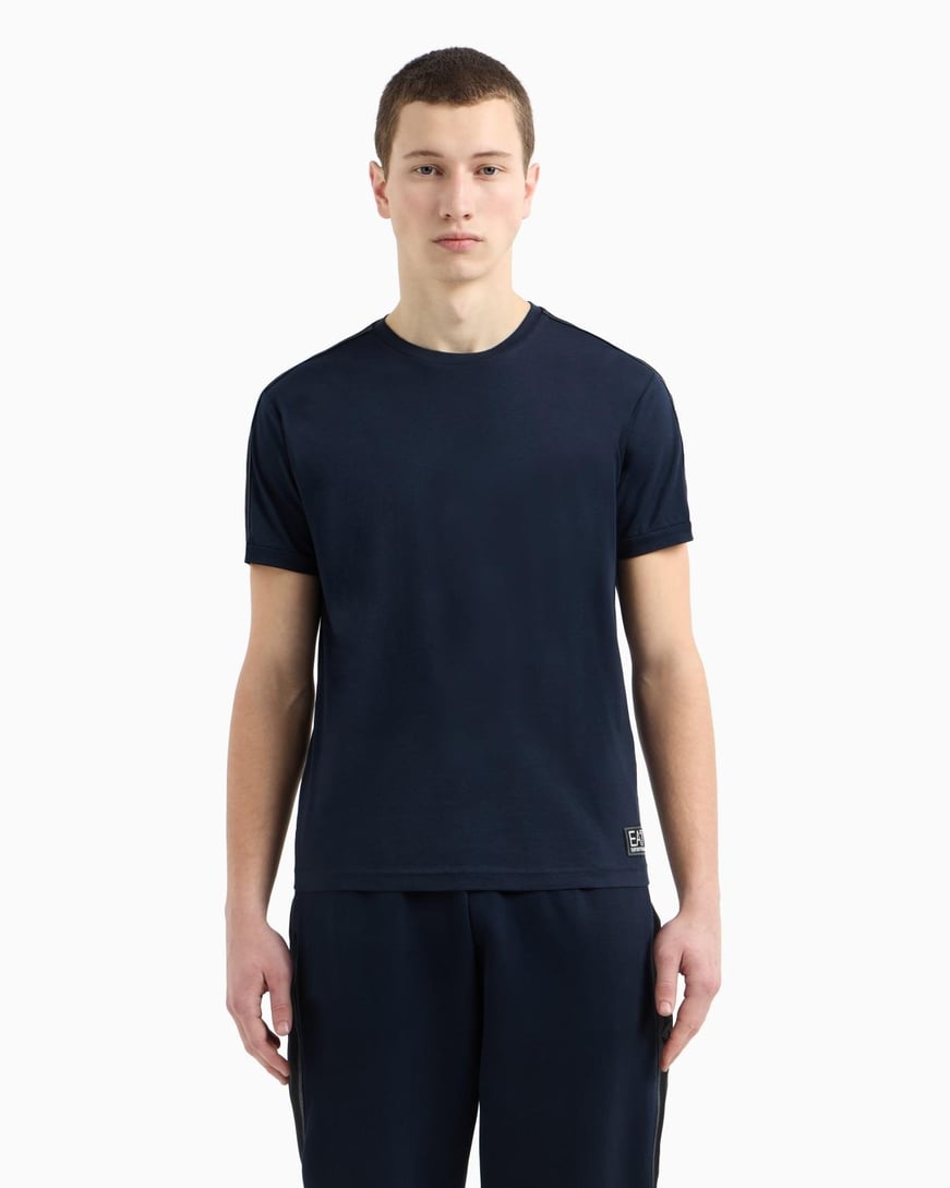 Ea7 Ea7 Erkek Omuzları Şerit Çizgili EA7 Logolu Regular Fit Yuvarlak Yaka Kısa Kollu Lacivert T-Shirt 7M000138 AF10375-UB102