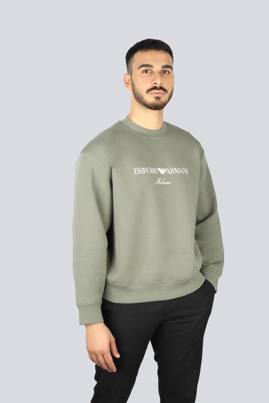 EMPORIO ARMANI Emporıo Armani Erkek Yuvarlak Yaka Regular Fit Dokuma Kumaş Baskılı Uzun Kollu Haki Sweatshirt EM001052 AF10013-M8159