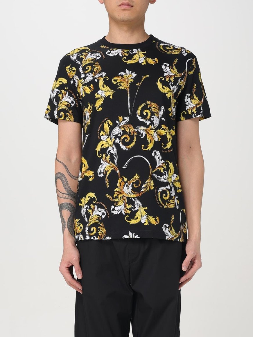 Versace Versace Erkek Yuvarlak Yaka Kısa Kollu Pamuklu Grafik Desenli Siyah-Altın T-Shirt 78GAH6S0JS458-G89