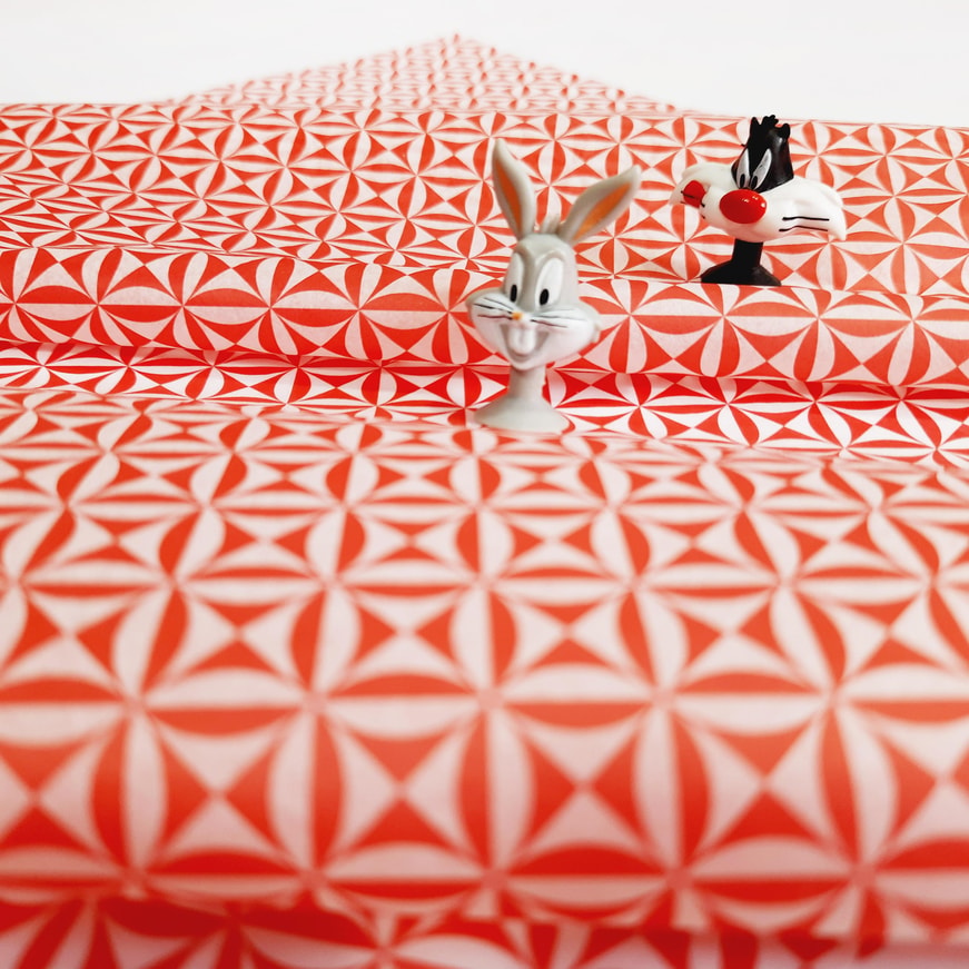 Red Dynamic Pelur Kağıdı