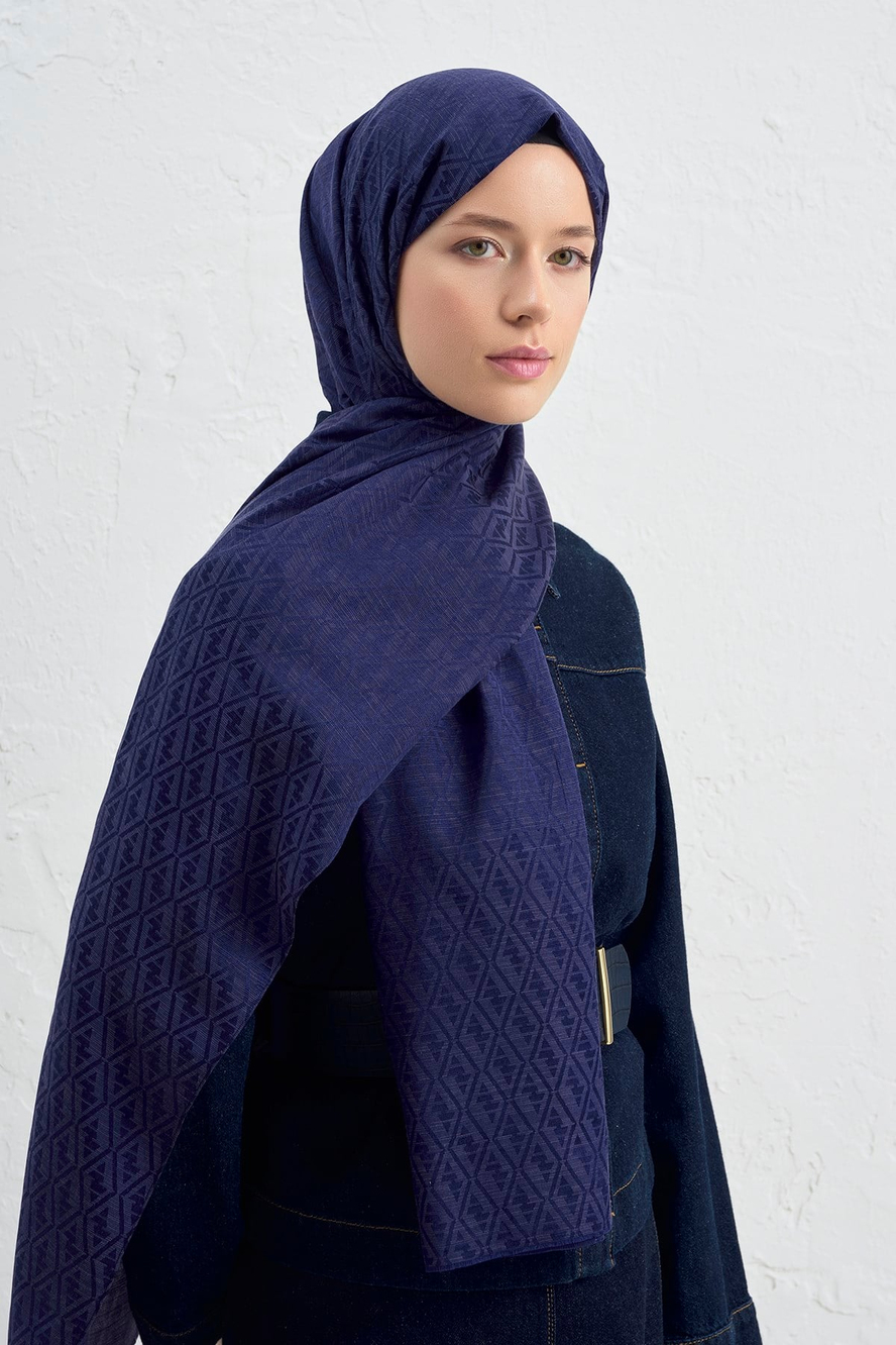 Armine Elegance İpek Pamuk Monogram Şal 02