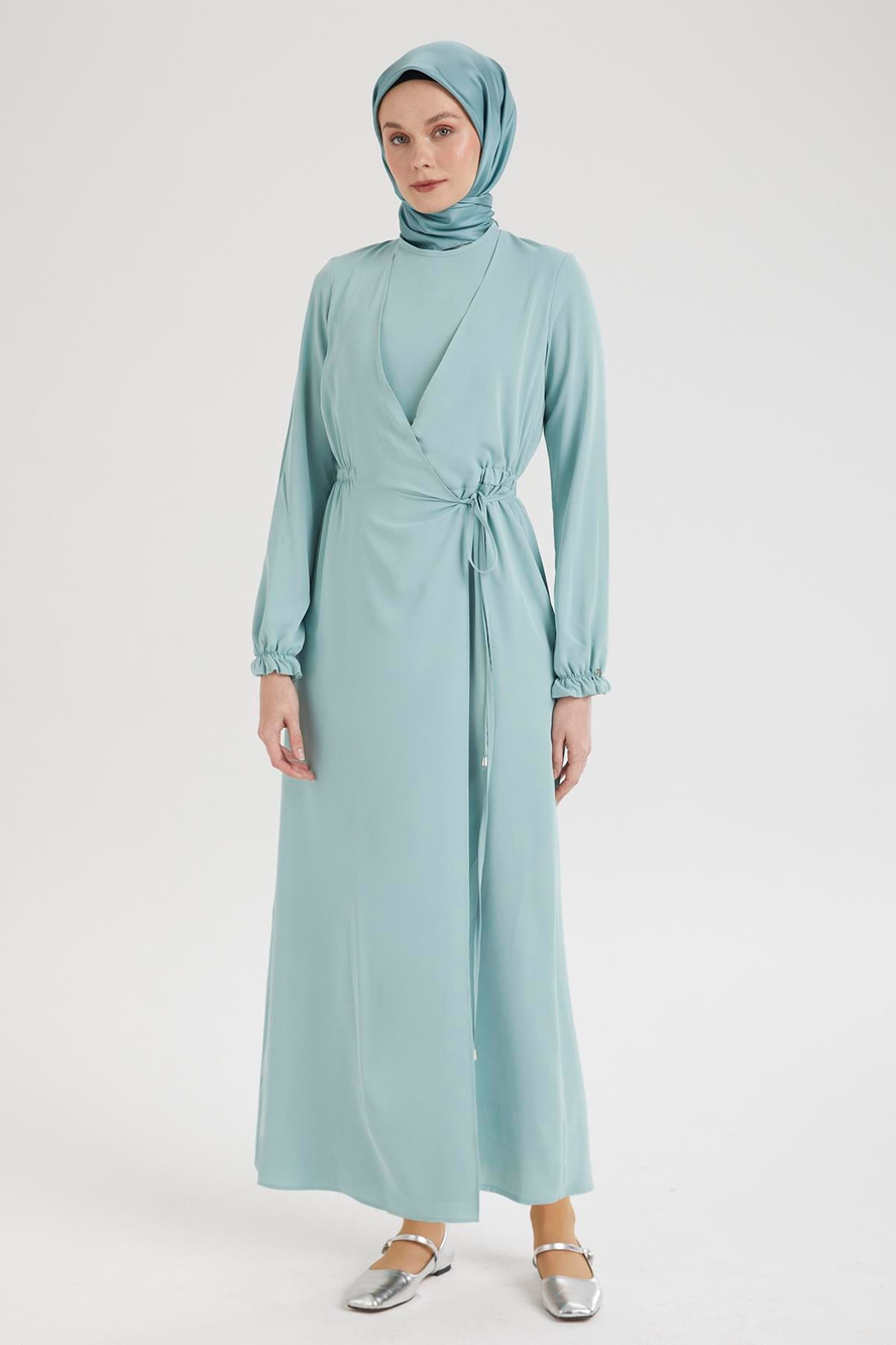 Kolları Lastikli V Yaka Detaylı Elbise-Mint  25YT944
