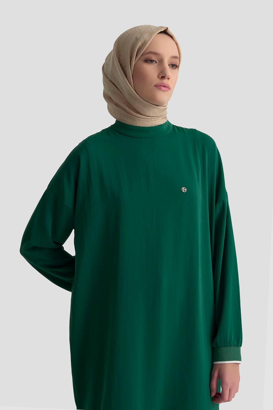 Kolları Ribanalı Arkadan Uzatmalı Basic Tunik-Zümrüt 25YT449