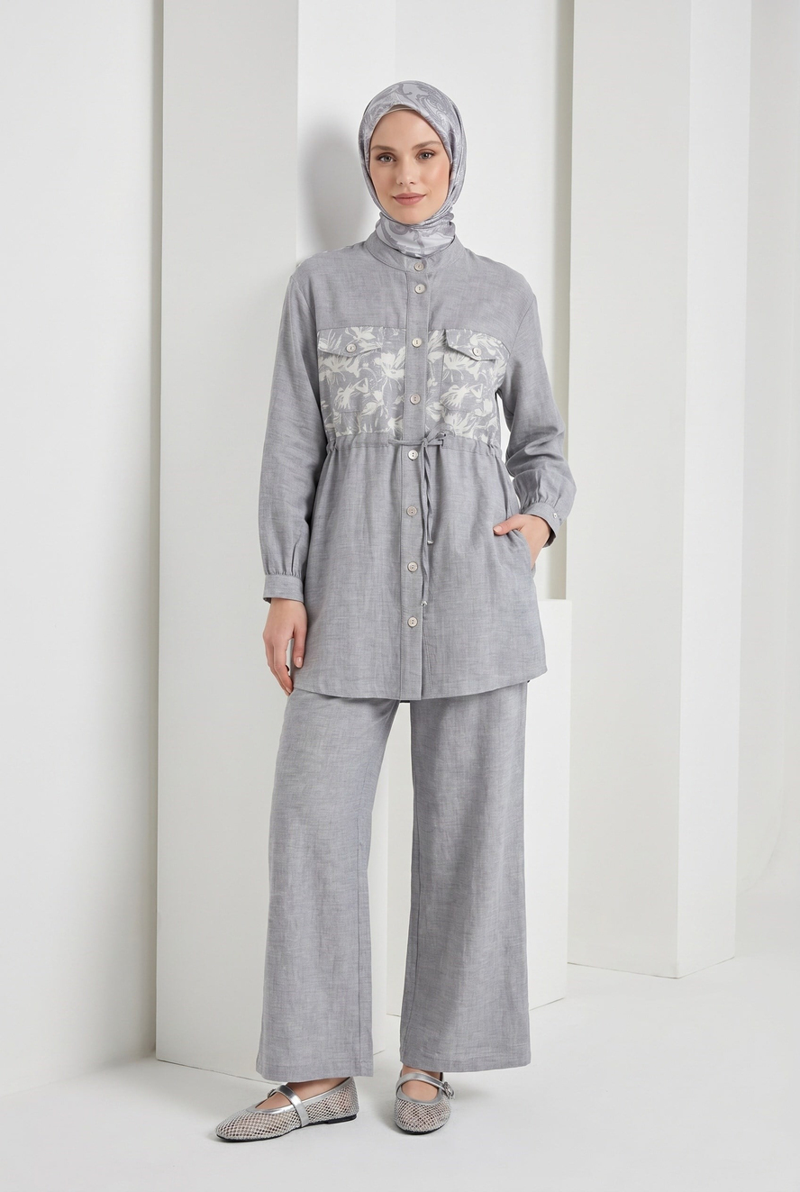 Çiçek Desenli Beli Büzgülü Tunik ve Geniş Paça Pantolonlu Takım İndigo 26YT6156
