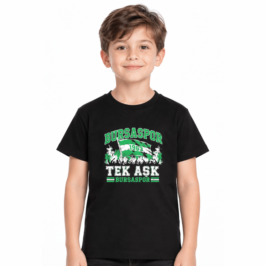 ÇOCUK 1963 BAYRAKLI T-SHIRT SİYAH  2026
