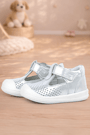 Rakerplus Shaun Genuine Leather White Shiny Sandals For Babies