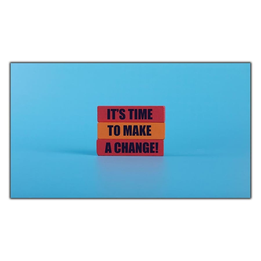 IT’S TIME TO MAKE A CHANGE KANVAS TABLO ürününe, KANVAS TABLOLAR kategorisinden hemen satın alabilirsiniz.