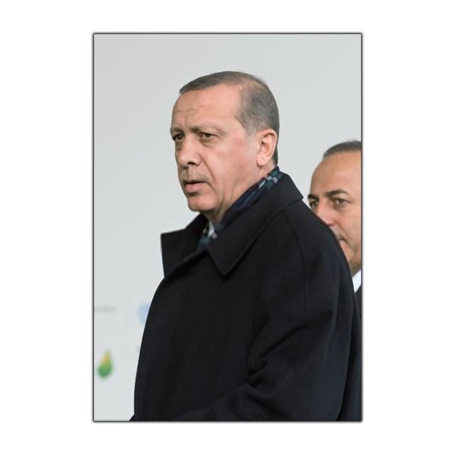 RECEP TAYYİP ERDOĞAN KANVAS TABLO ürününe, KANVAS TABLOLAR kategorisinden hemen satın alabilirsiniz.