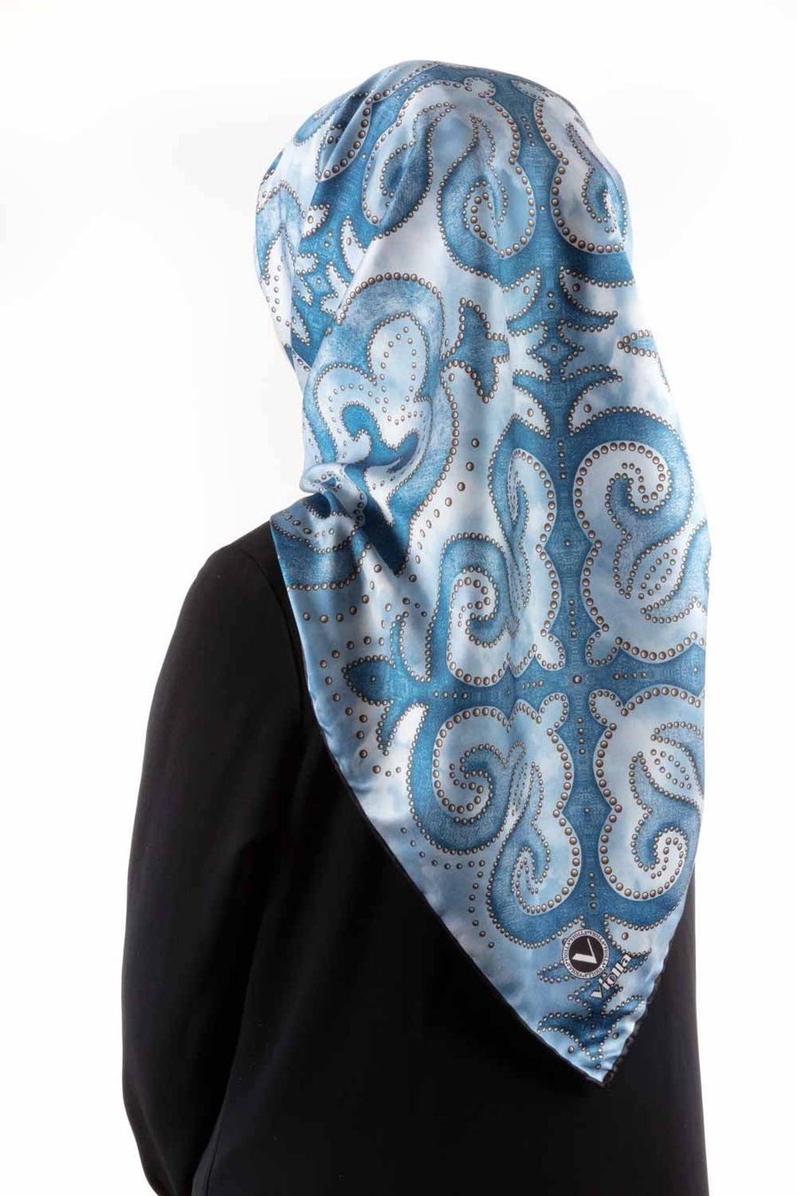 Twill Barok Desenli Petrol Mavisi Renkli 90x90 Eşarp (İpek İçermez) Kenar Dikiş Şekli El Dikişli