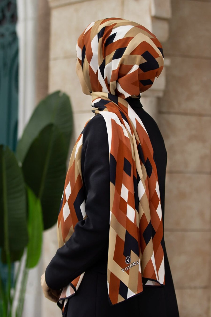 KREP GEOMETRİK DESENLİ TABA RENKLİ 75X195 KIRIŞMAZ ŞAL