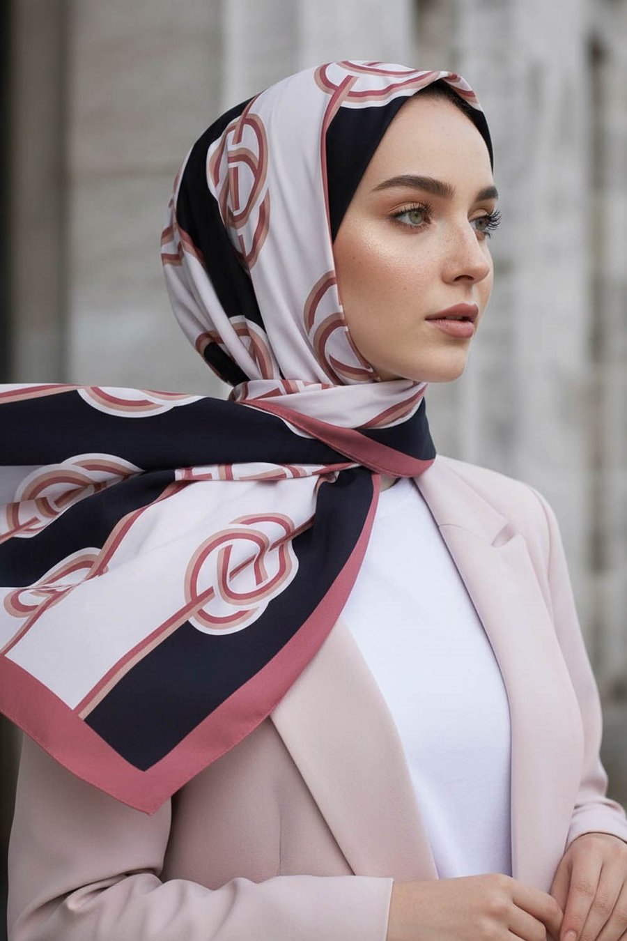 KREP ÇİZGİLİ DESENLİ PUDRA RENKLİ 75X195 KIRIŞMAZ ŞAL