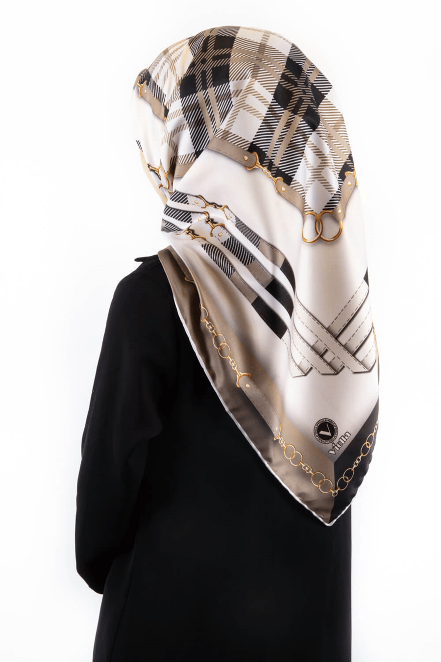 Twill Ekoseli Ve Zincir Desenli Bej Renkli 90x90 Eşarp (İpek İçermez) Dikim Şekli : El Dikişi