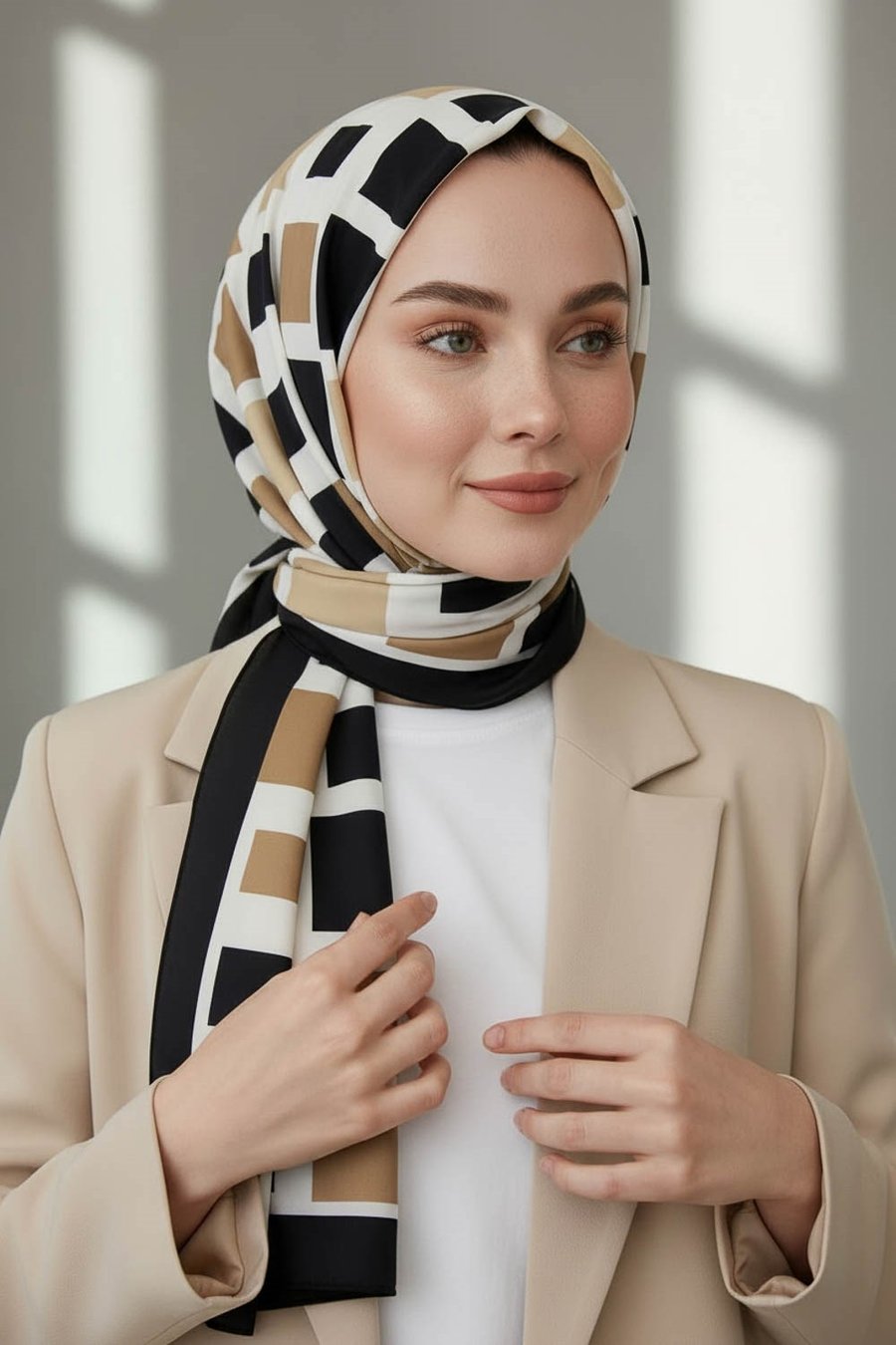 KREP KARE DESENLİ BEJ RENKLİ 75X195 KIRIŞMAZ ŞAL