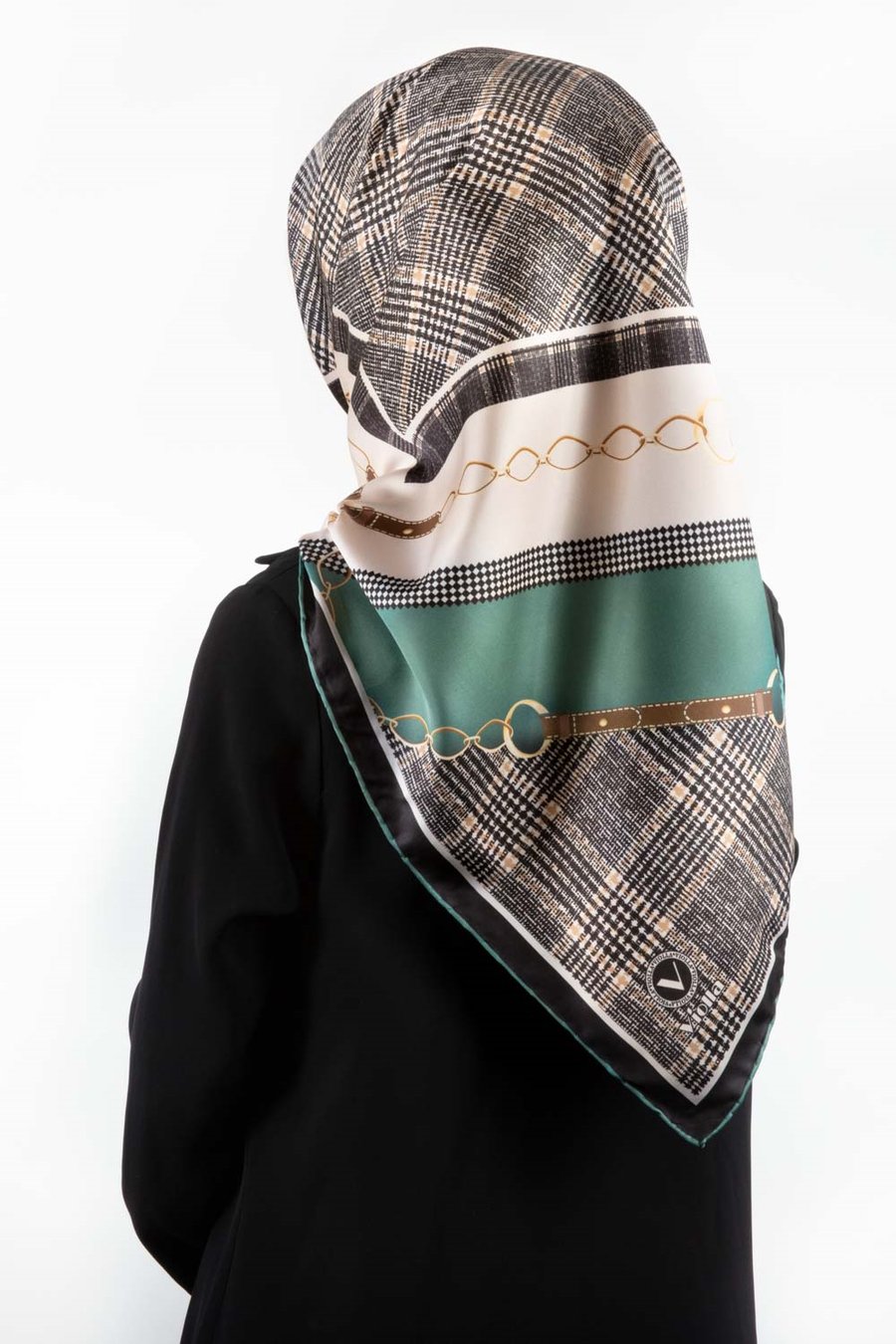 Twill Kemer ve Zincir Detaylı Ekose Desenli Petrol Yeşili Renkli 90x90 Eşarp (İpek İçermez) Kenar Dikiş Şekli El Dikişli