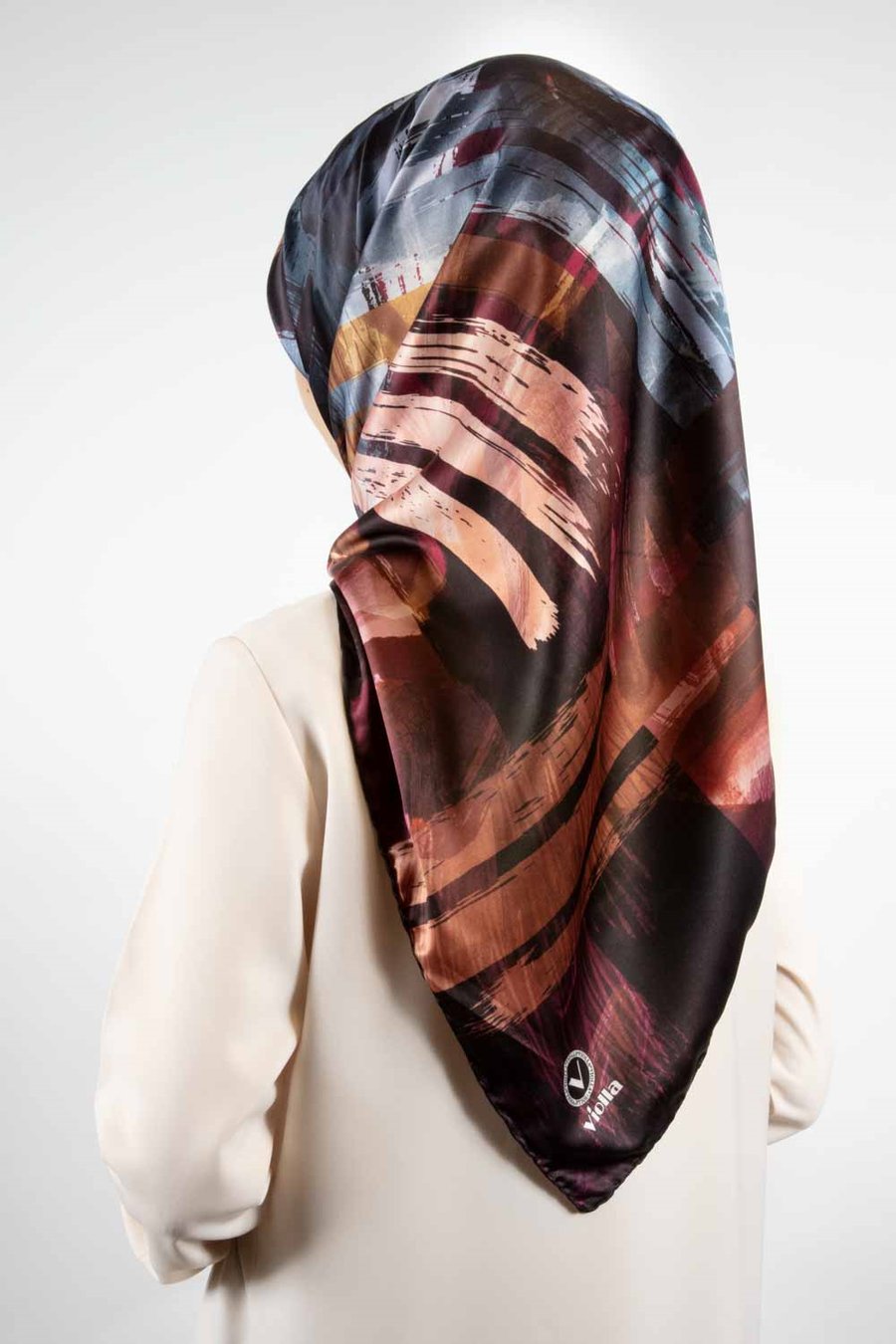 Rayon Fırça Darbeli Batik Desenli Mürdüm Renkli 90x90 Eşarp (İpek İçermez) Dikim Şekli : El Dikişi
