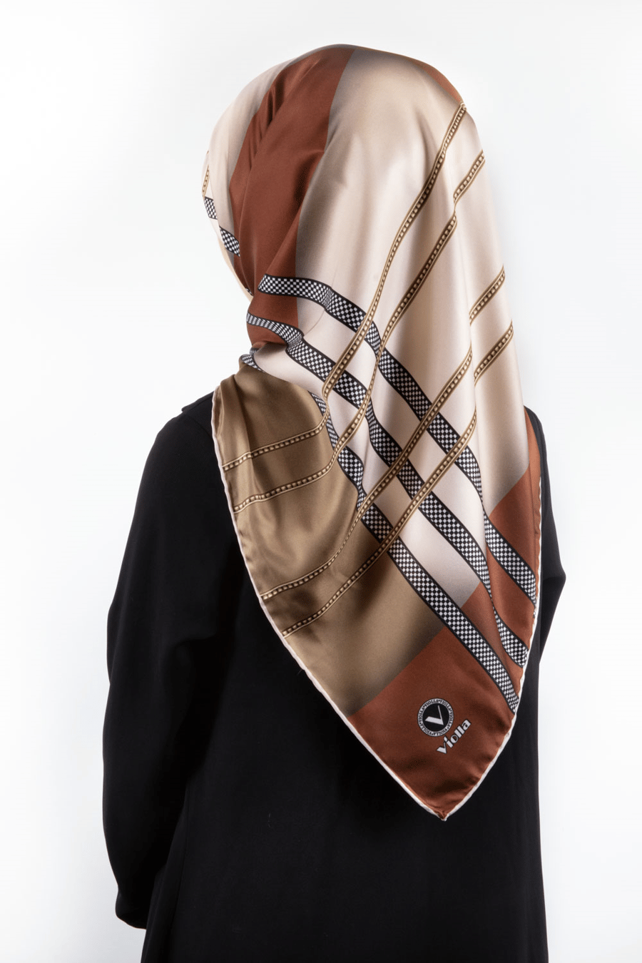 Twill Geometrik Desenli Taba - Hardal Renkli 90x90 Eşarp (İpek İçermez) Kenar Dikiş Şekli El Dikişli