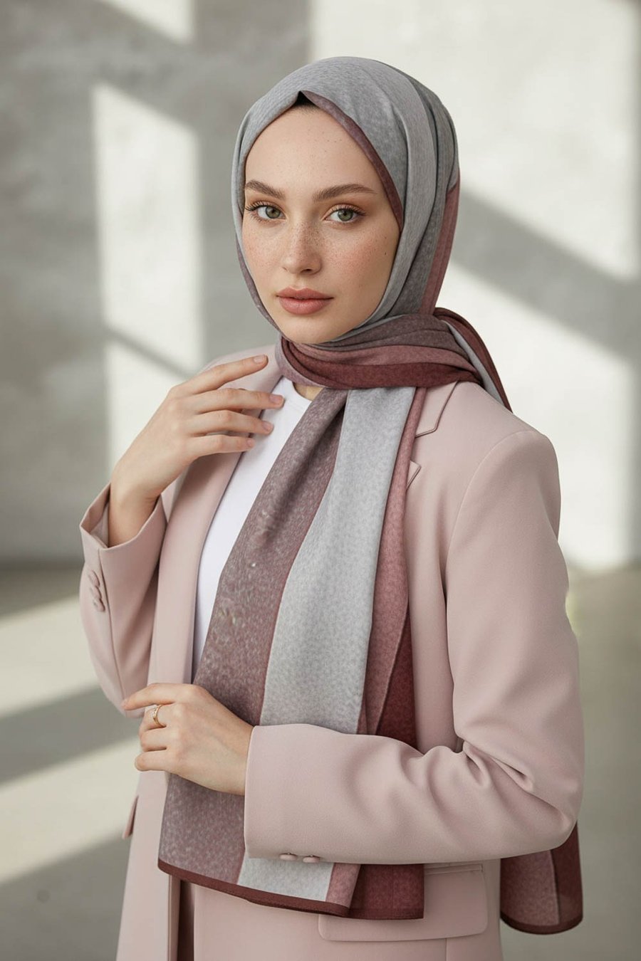 KREP DALGA DESENLİ GÜL KURUSU RENKLİ 75X195 KIRIŞMAZ ŞAL