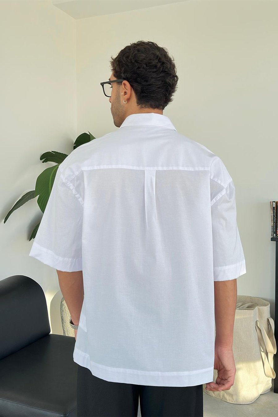 Beyaz Basic Oversize Kısa Kollu Gömlek