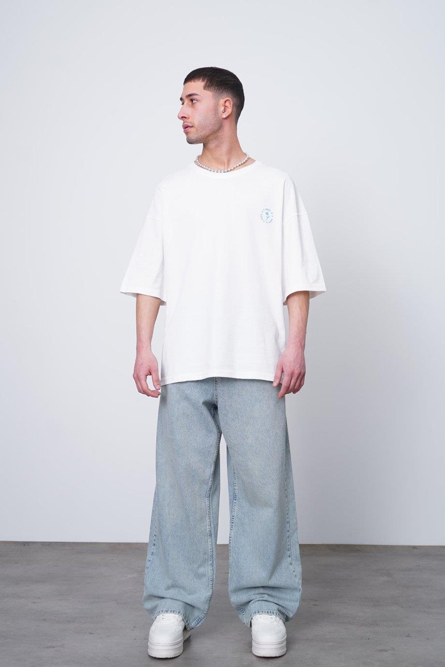 Beyaz Beyaz Fırça Kumaş Basic Rose CH Oversize Tişört