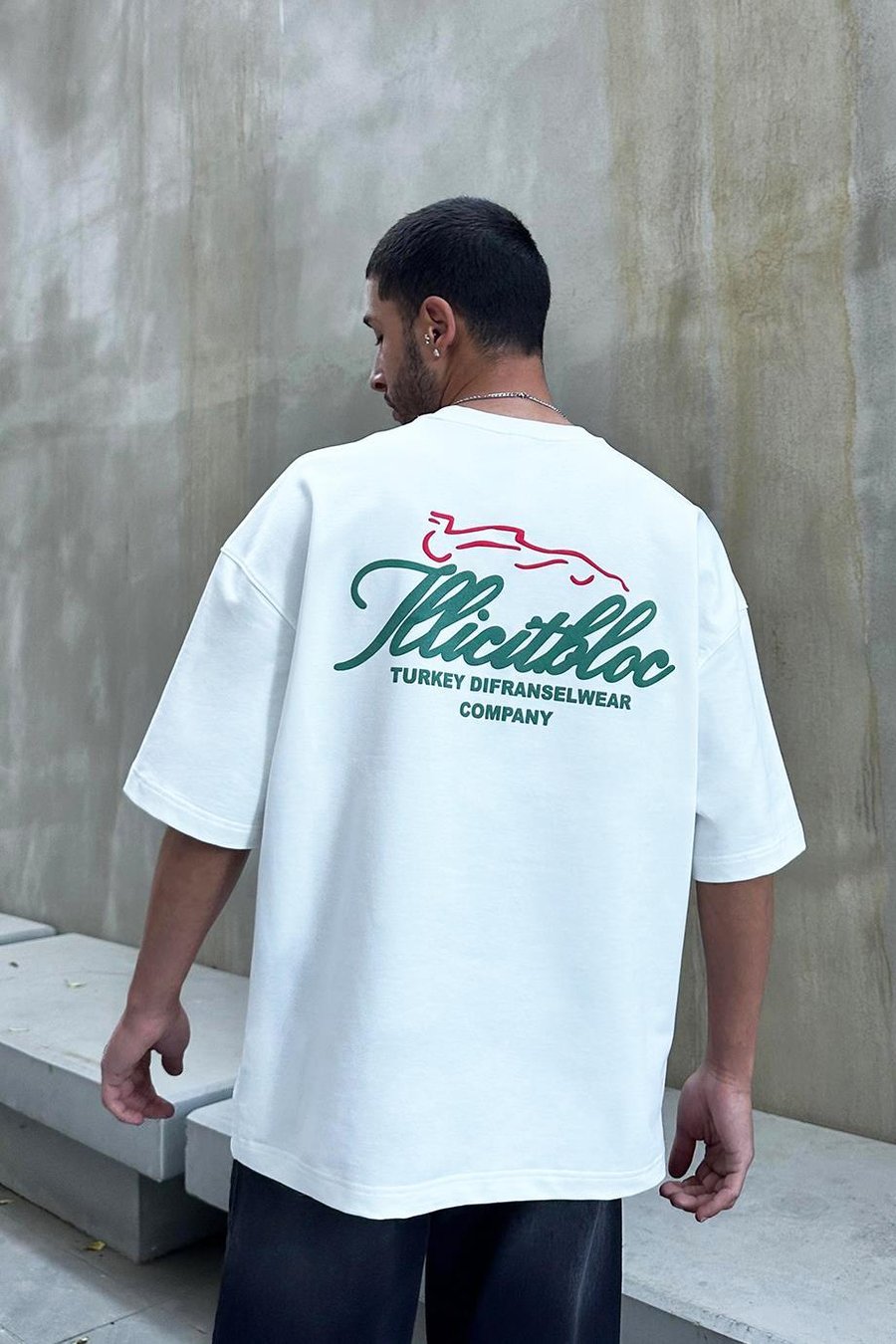 Beyaz Company DL Oversize Tişört