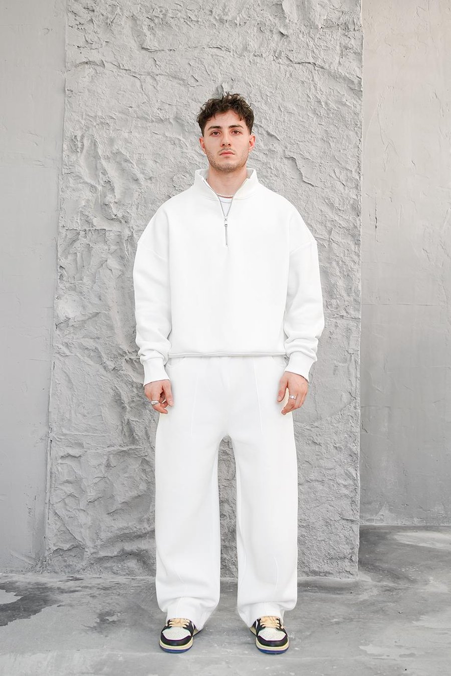 Beyaz Cozy Basic Yarım Fermuar Oversize Sweatshirt