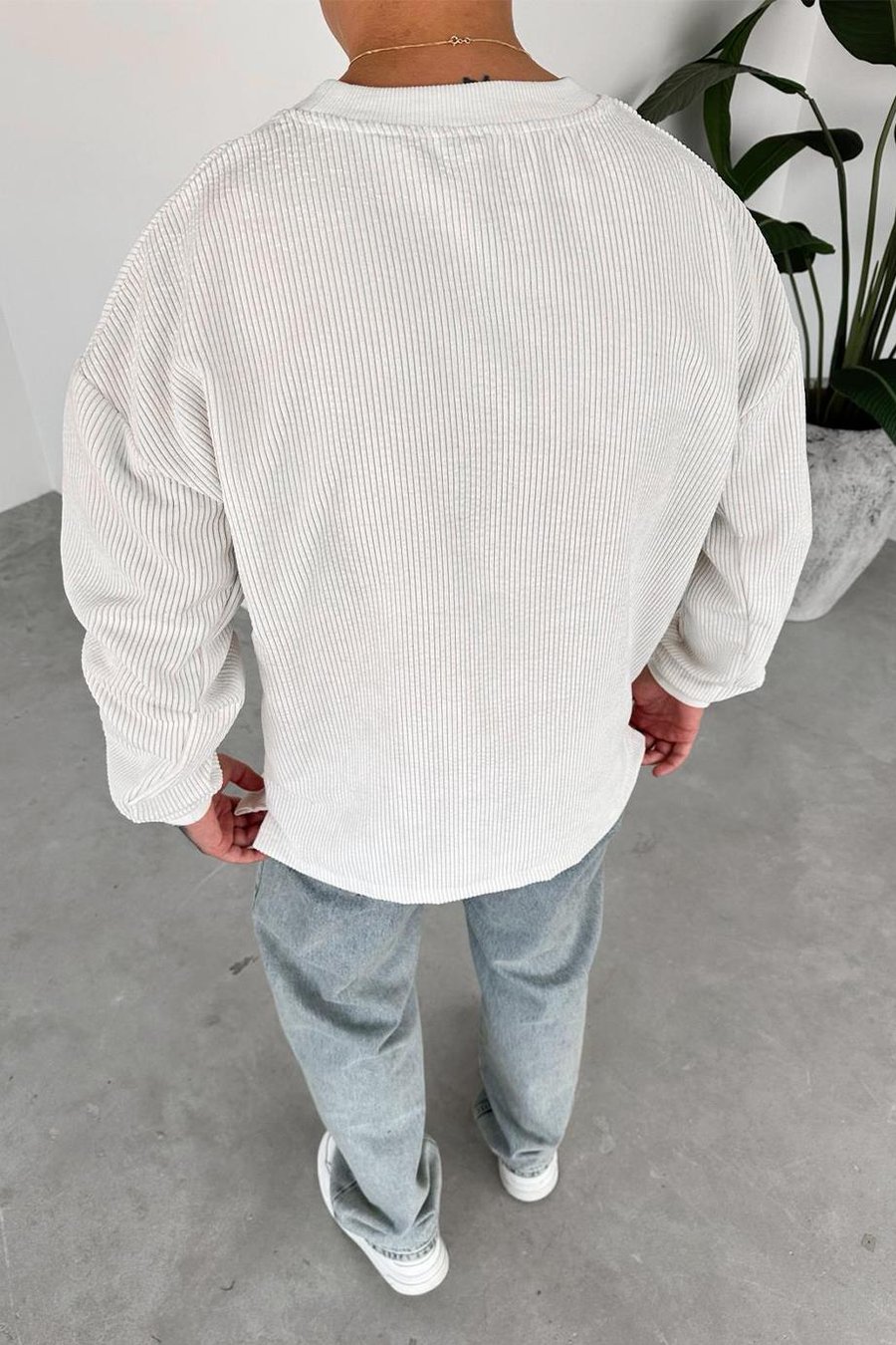 Beyaz Fitilli Kadife Basic Sweat