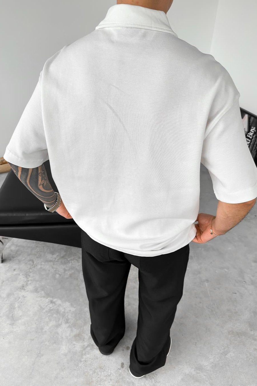 Beyaz Forget Nakış Detay Oversize Polo Yaka Tişört