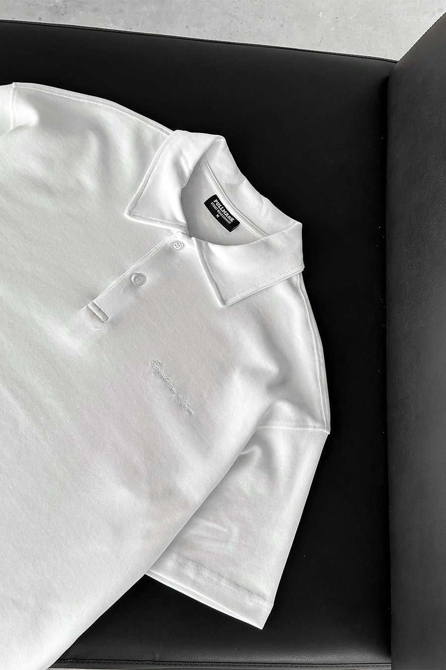 Beyaz Forget Nakış Detay Oversize Polo Yaka Tişört