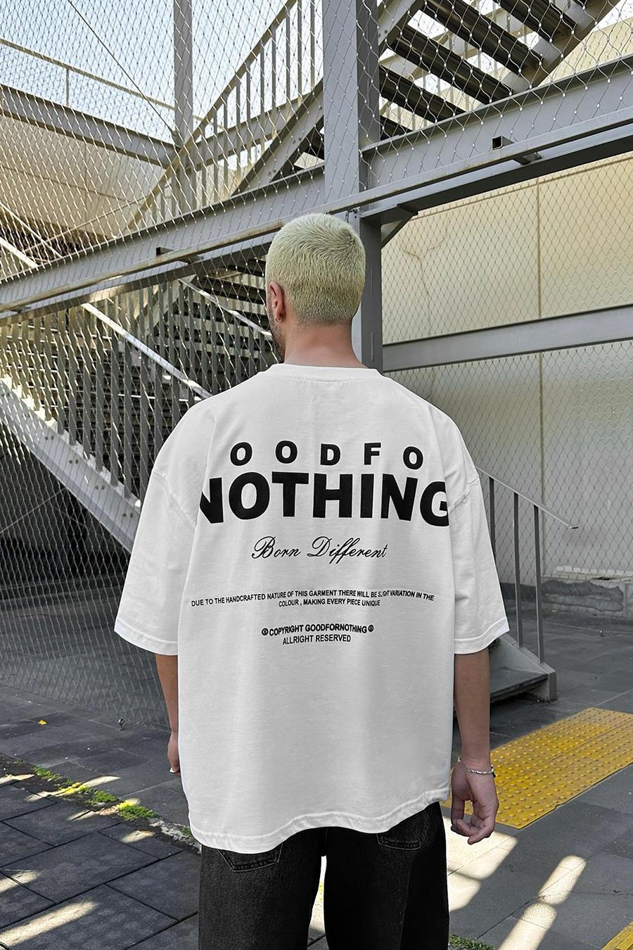Beyaz Nothing OUTPLENTY PREMİUM Oversize Tişört