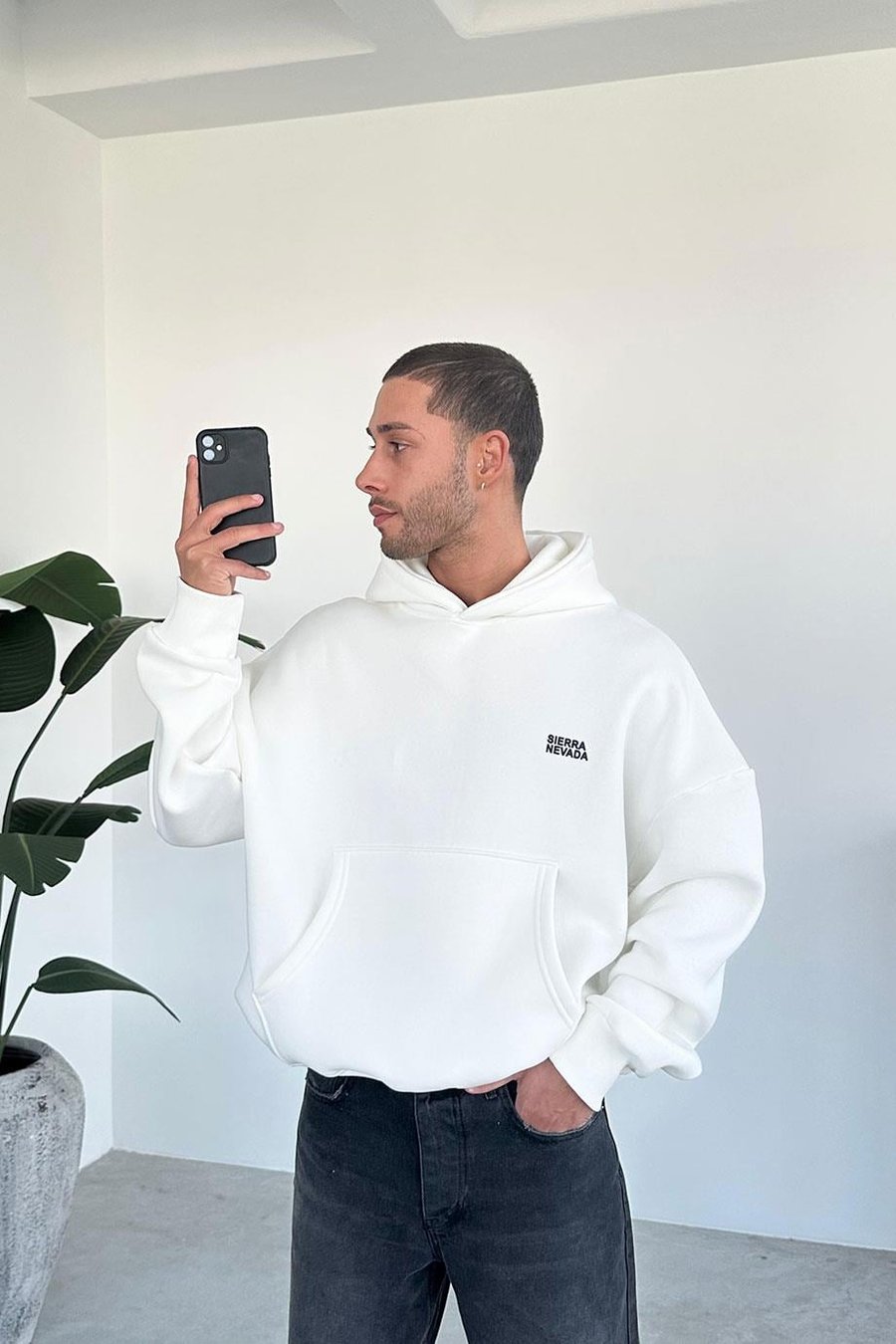 Beyaz Sierra Nevada Oversize Sweatshirt