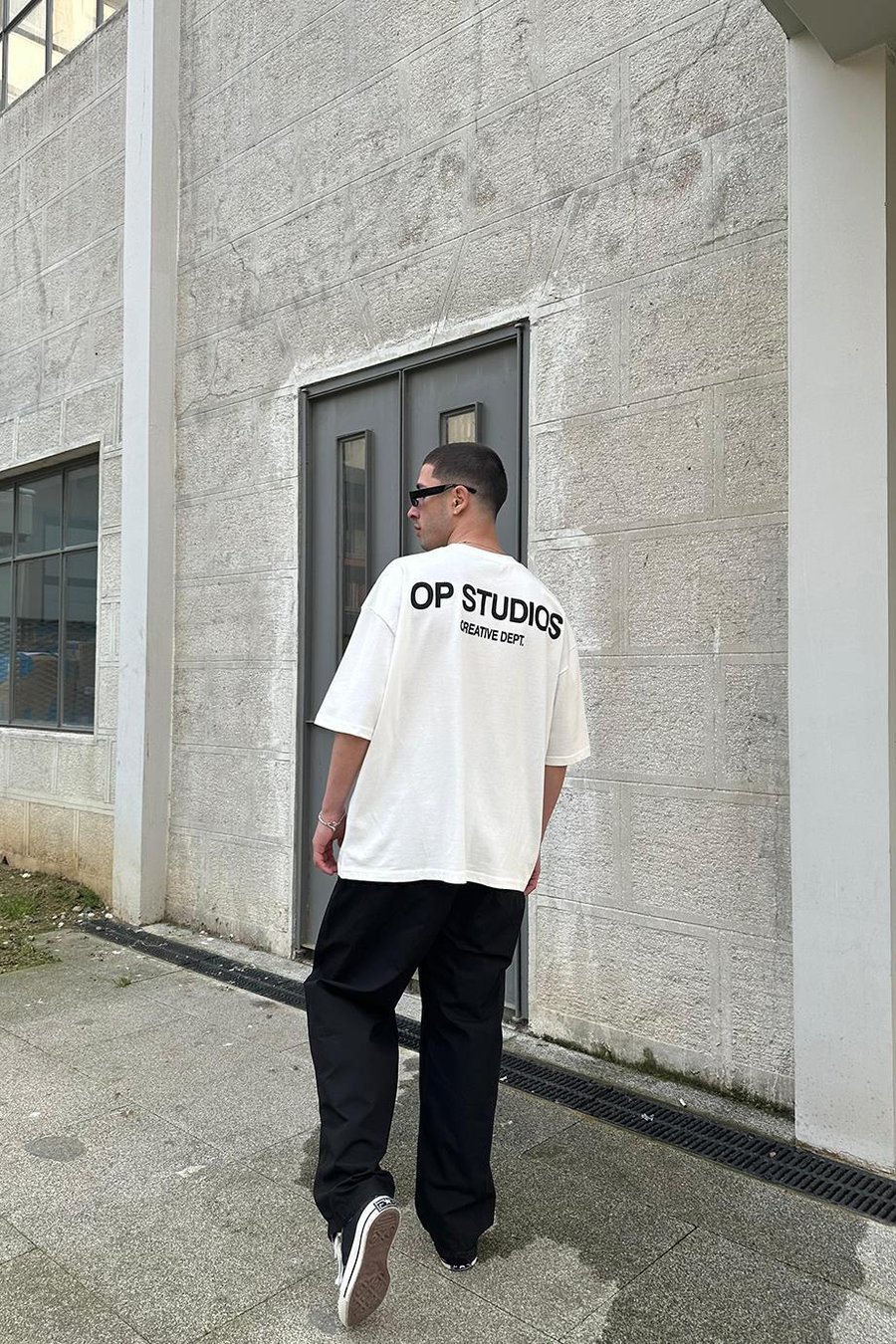 Beyaz Studios Creative OUTPLENTY PREMİUM Oversize Tişört