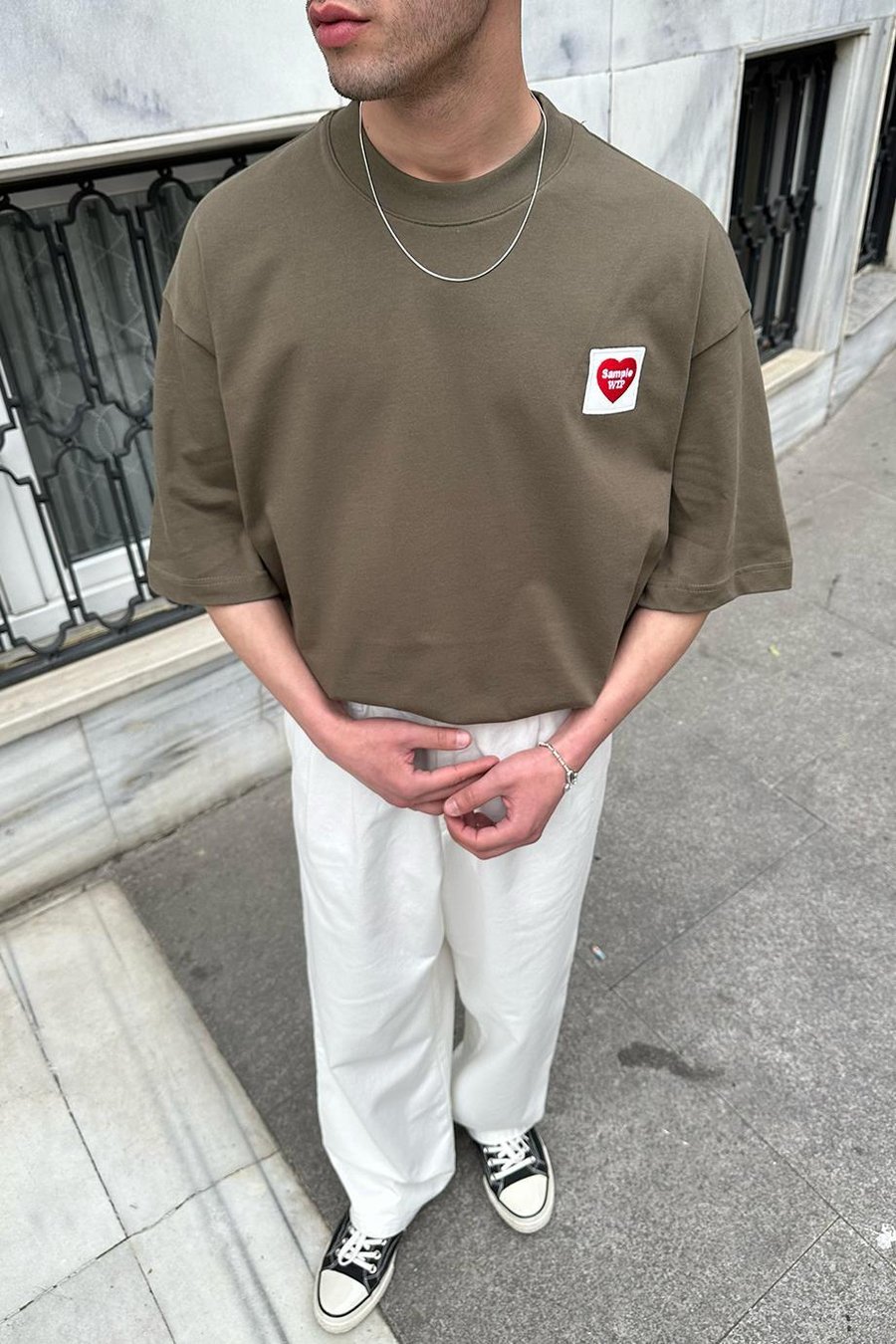 Haki Old Money  Sample Love BS Oversize Tişört
