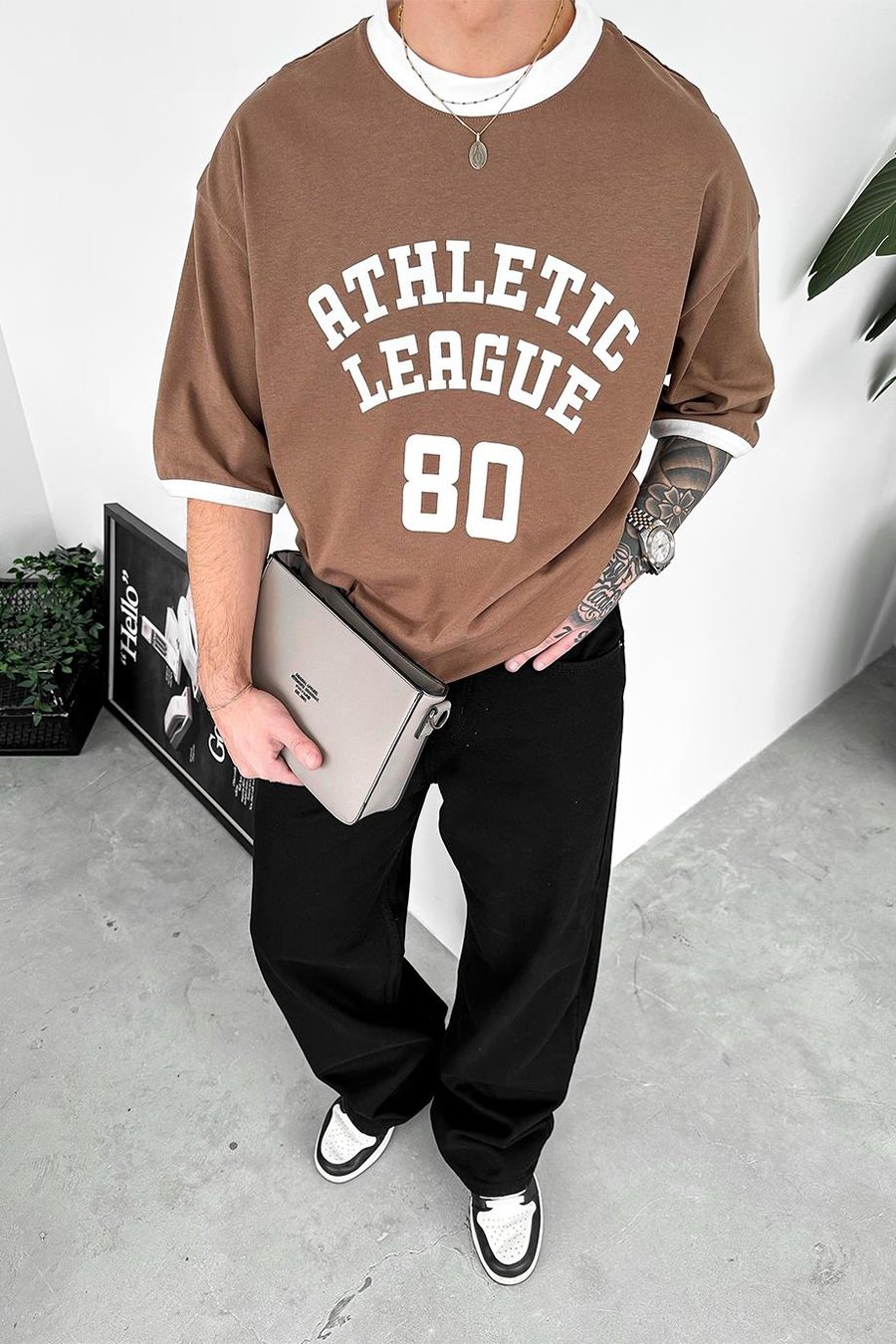 Kahverengi Atletic 80 Baskılı Oversize Tişört