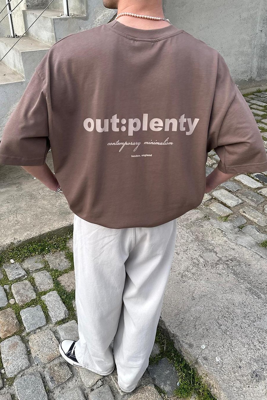 Kahverengi Beyaz Minimalism OUTPLENTY PREMİUM Oversize Tişört