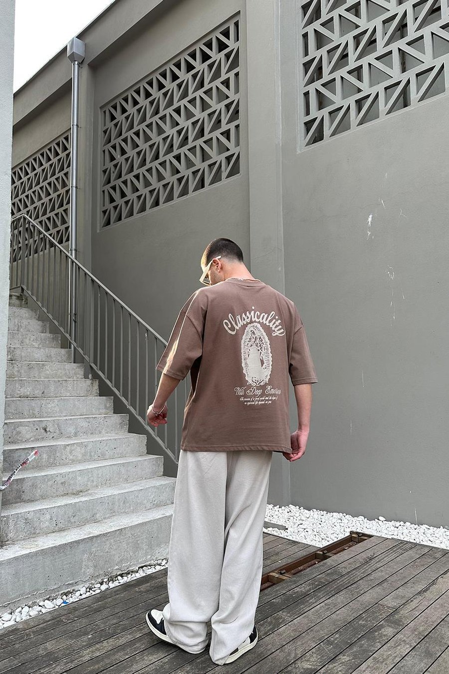Kahverengi Classicality OUTPLENTY PREMİUM Oversize Tişört